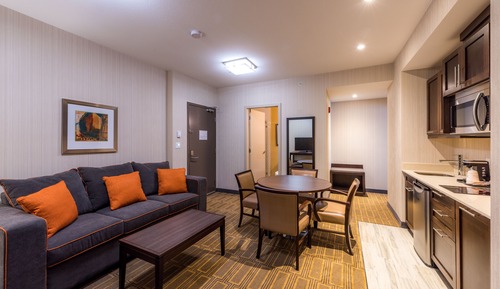 Suite, 2 Bedrooms, Non Smoking, Kitchen (Living Room;with Sofabed)