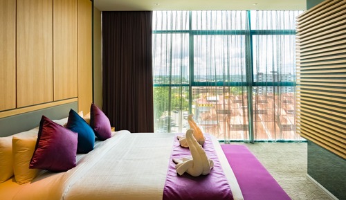 Premier Room, 1 King Bed