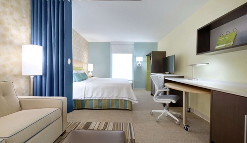 Studio Suite, 1 King Bed, Non Smoking