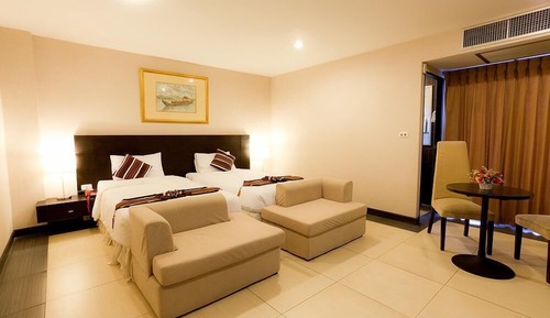 Deluxe Double or Twin Room