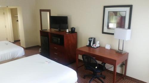 Queen Room with Two Queen Beds