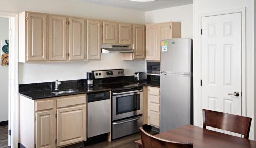 Two-Bedroom King Suite
