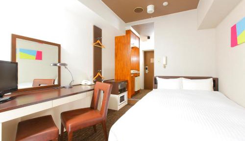 Double Room with Small Double Bed - Smoking - House Keeping is Optional with Additional Cost