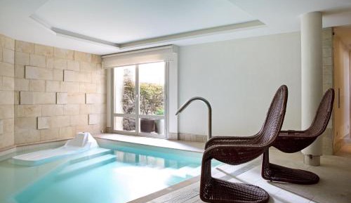 Suite with Spa Access