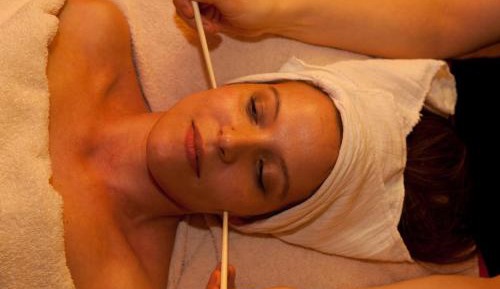 One-Bedroom Cottage with Hot Tub