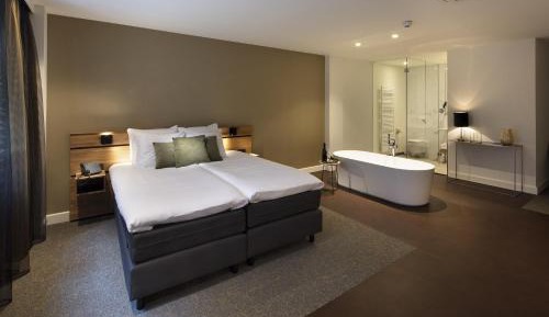Deluxe Junior Suite
