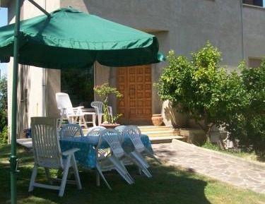 Double or Twin Room with Shared Bathroom