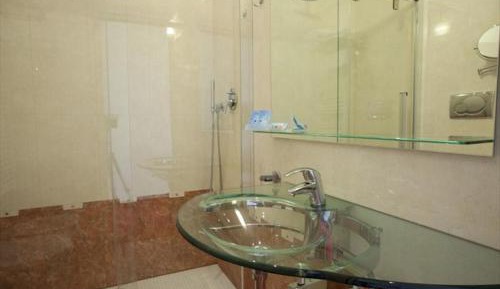 Double or Twin Room with Sea View