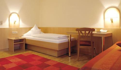 Economy Single Room