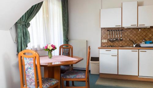 Studio Apartment with Balcony