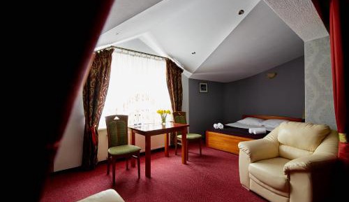 Apartment (2 Adults)