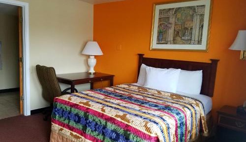 Queen Room