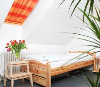 Single Room with Shared Bathroom