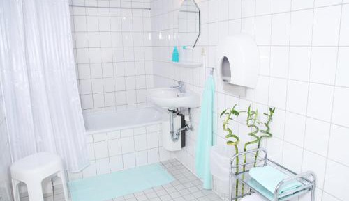 Triple Room with Shared Bathroom