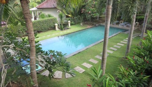 Three-Bedroom Villa with Pool
