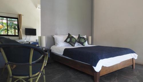 Double Room with Pool-Side Porch - Cozy