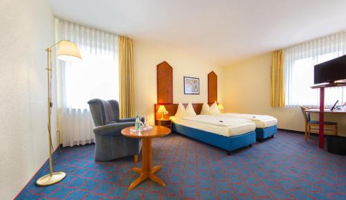 Double Room (smoking room)