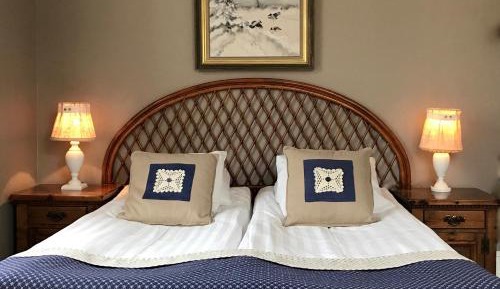 Standard Double Room with Private Bathroom