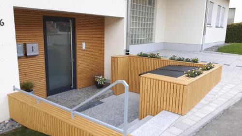 Apartment with Balcony