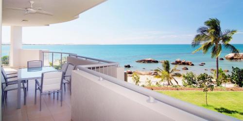 One Bedroom Ocean View Apartment