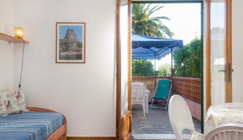 Holiday Home (4 Adults)