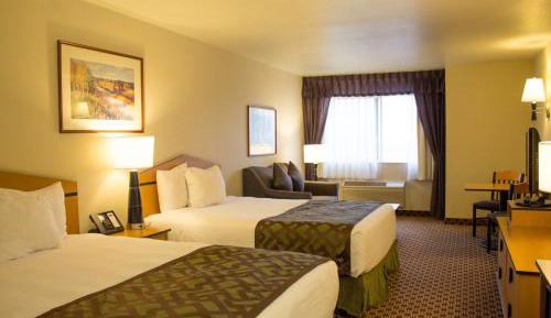 Queen Room with Two Queen Beds Nonsmoking