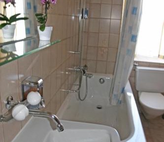 Single Room with Shared Bathroom