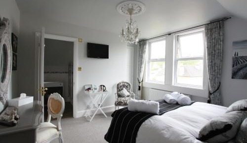 Luxury King Room