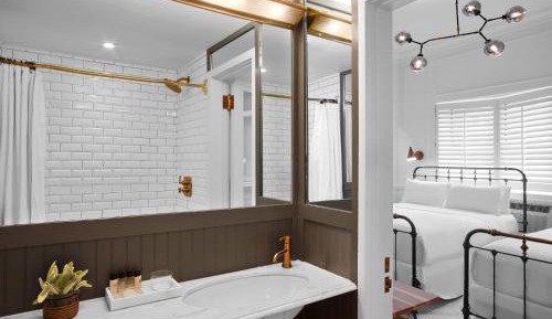 Premium Queen Room with Two Queen Beds