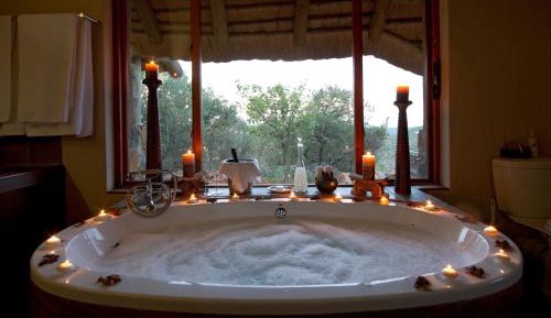 Chalet - Safari Package including two game drives