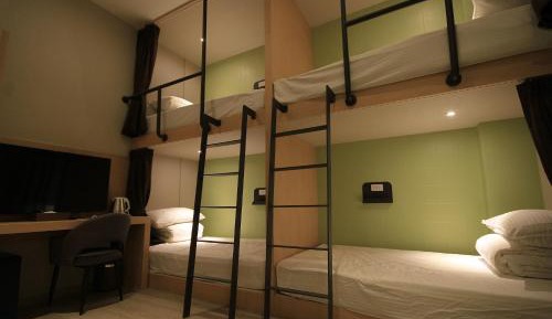 Comfort Quadruple Room