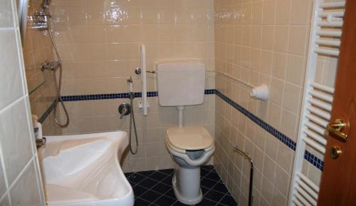 Single Room - Disability Access