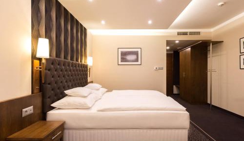 Premium Twin Room
