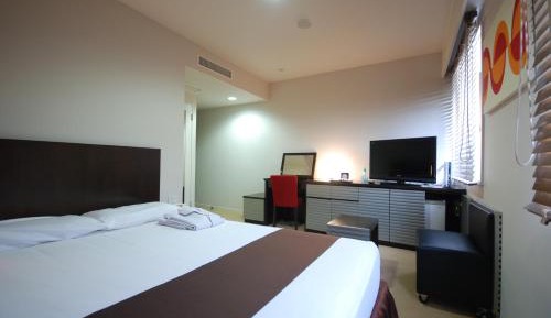 Double Room - Non-Smoking 