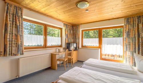 Double or Twin Room with Balcony