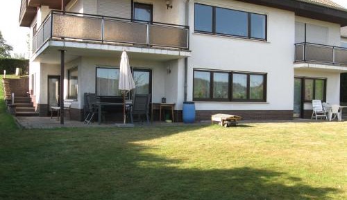 Apartment with Garden View