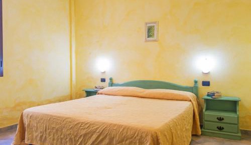 Superior Two-Bedroom Apartment (6 Adults)