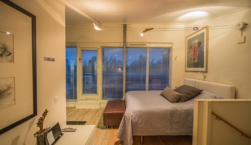 Deluxe Double Room with Shower