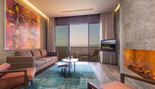 Executive Suite with Spa Bath