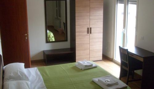 Double or Twin Room with Shared Bathroom