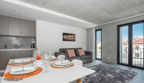 Apartment with River View