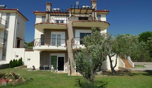 Deluxe Villa