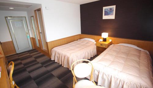 Twin Room - Non-Smoking
