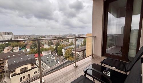 Apartment with City View