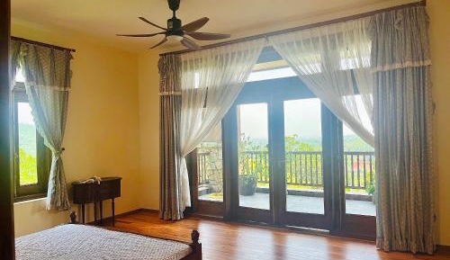 Deluxe Double Room with Bath