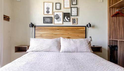 Queen Room with Garden View