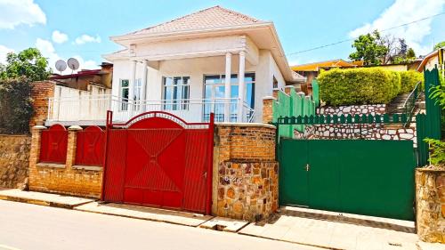 Deluxe Double Room with Shower