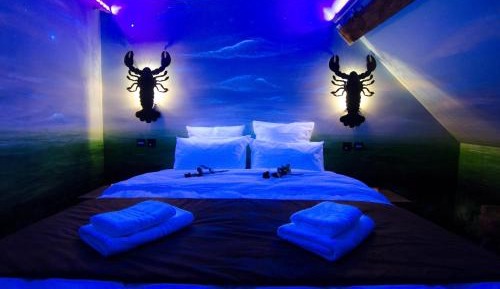 Duplex Double Room A la poursuite du Diamant vert