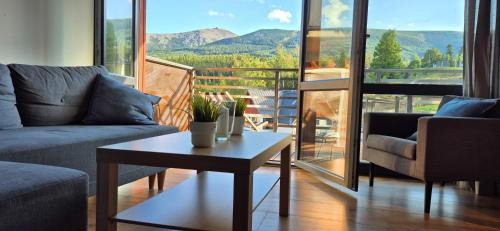 Superior One-Bedroom Apartment with Balcony