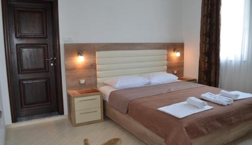 Studio with Pool View